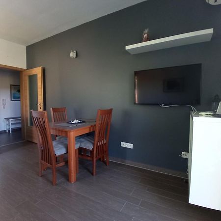 Villa Luce Apartment House Карлобаг Екстер'єр фото