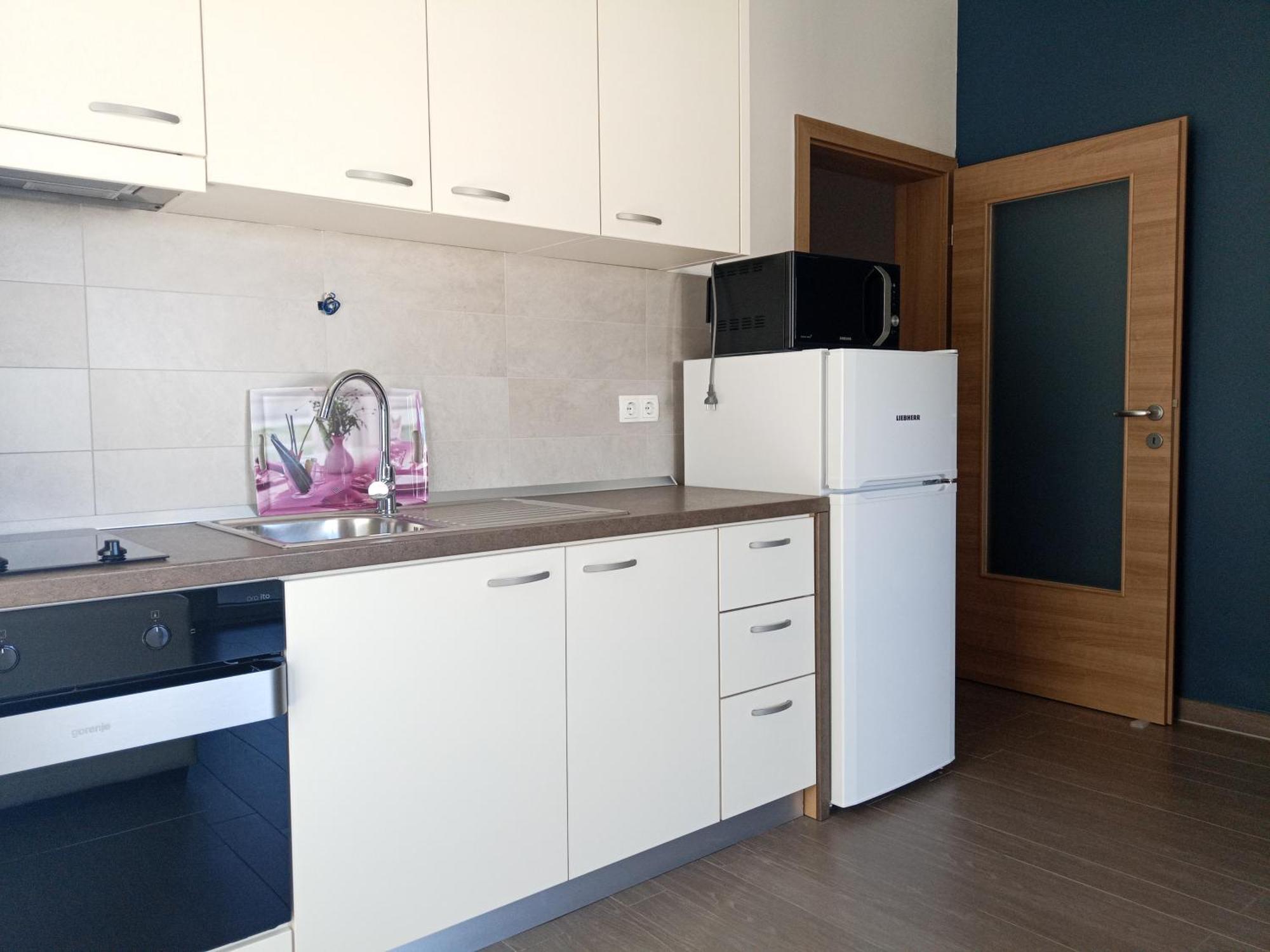 Villa Luce Apartment House Карлобаг Екстер'єр фото