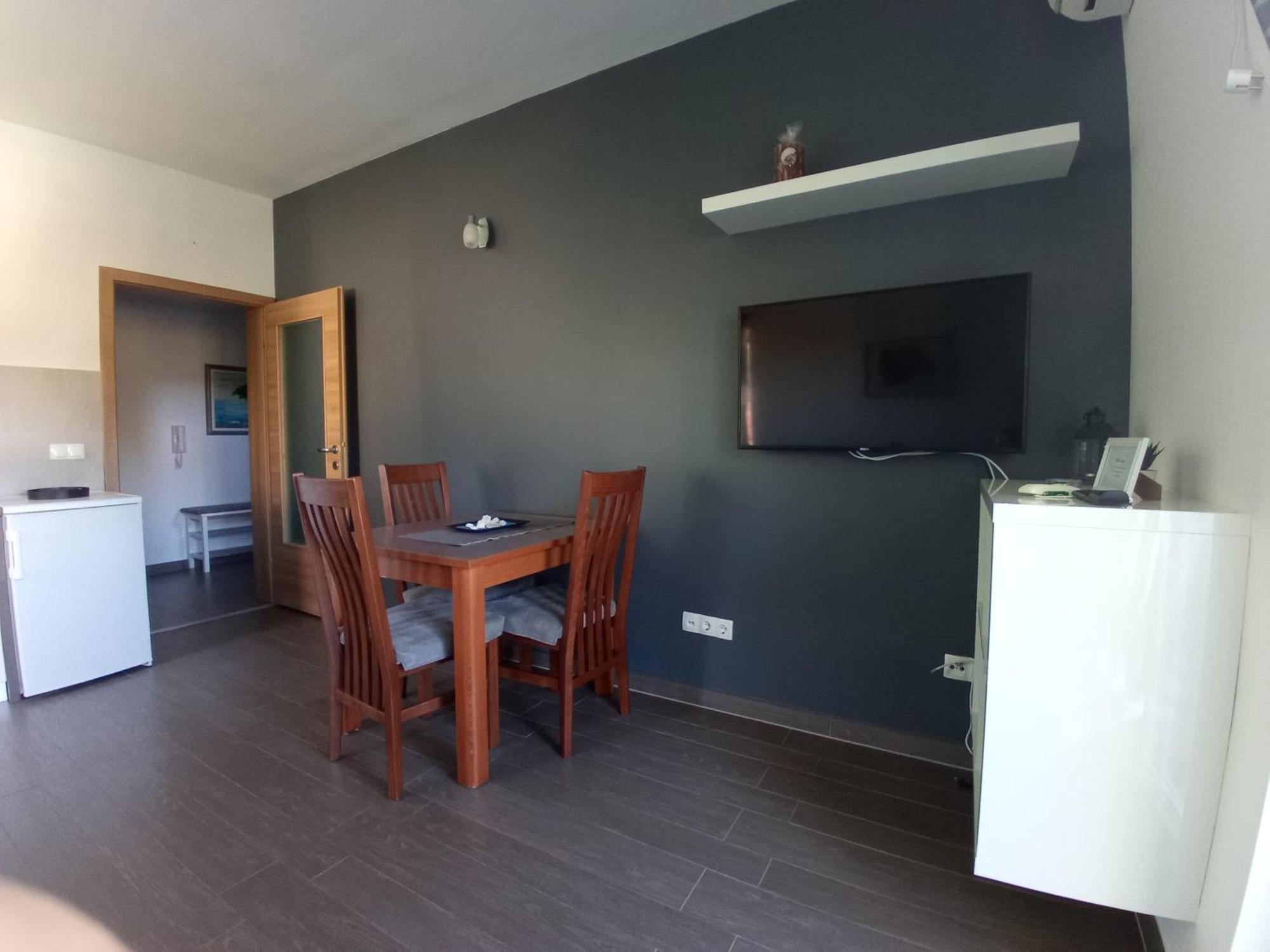 Villa Luce Apartment House Карлобаг Екстер'єр фото
